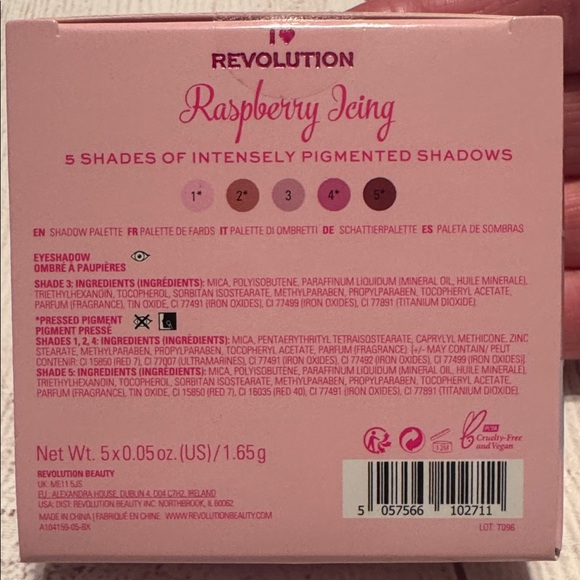 NWT Eyeshadow Bundle of 4 - Picture 3 of 16